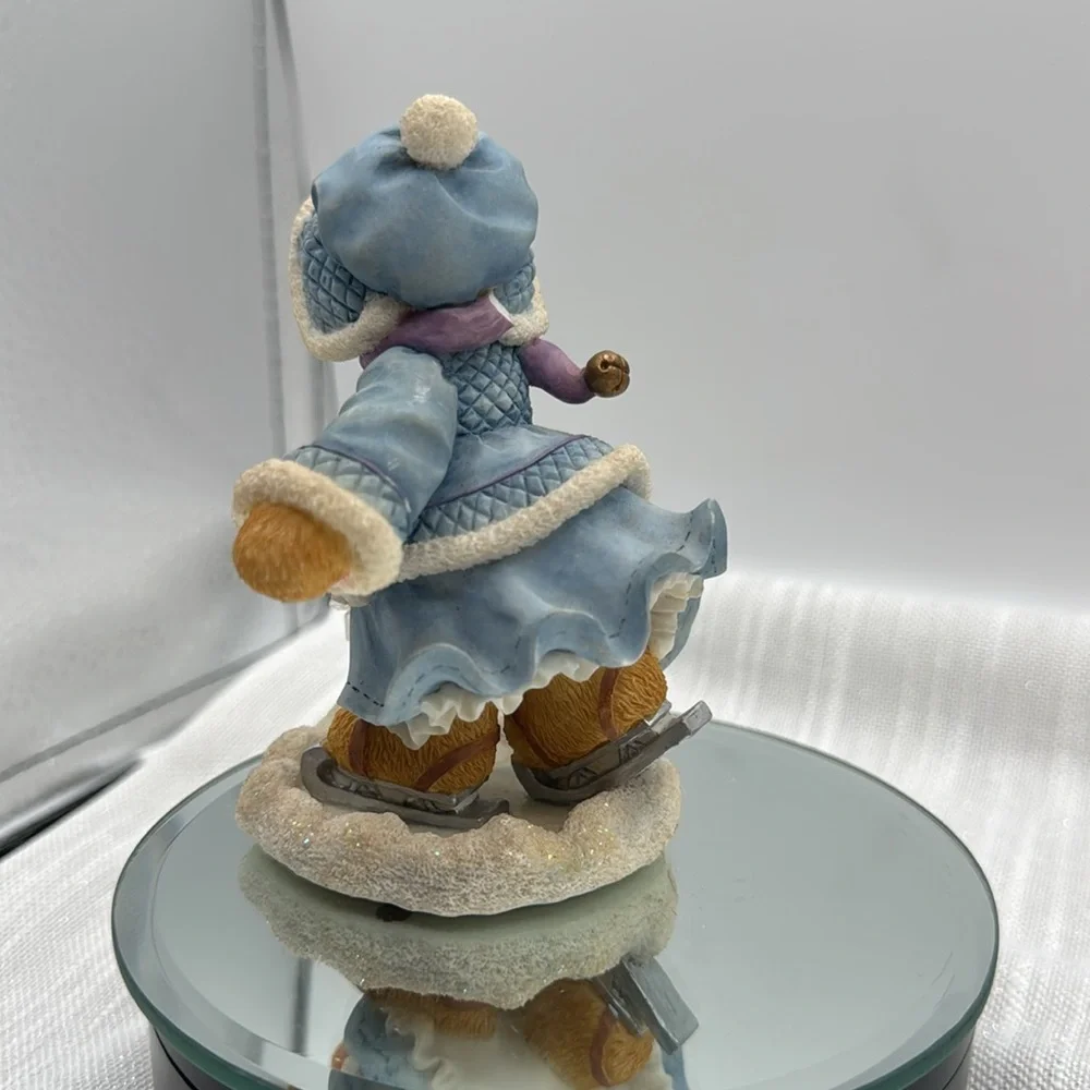 cherished teddies CANDACE Winter Bear Figurine 1997 skating on holiday joy